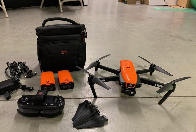 Unboxing Video of Autel Robotics EVO Compact Foldable Drone