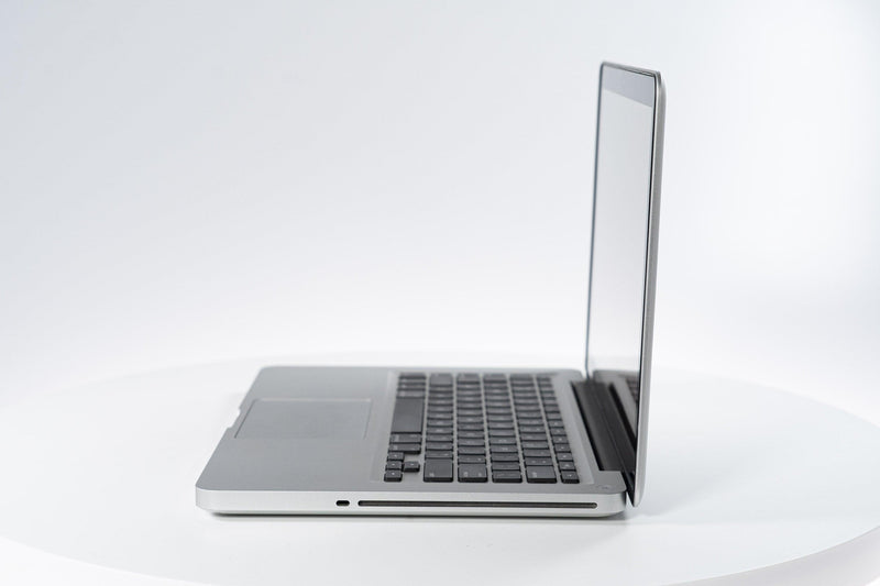 Apple MacBook Pro (13-inch Early 2011) 2.3 GHz 8GB RAM 512GB SSD (Silver)