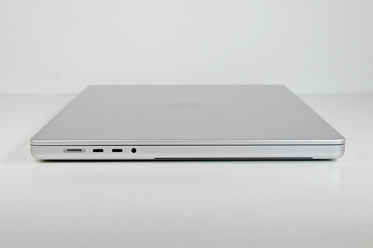 Apple MacBook Pro (2021) 14-inch M1 Max 32-Core GPU 64GB RAM 1TB SSD