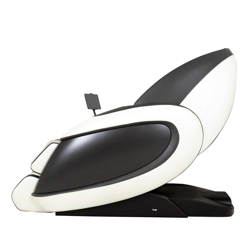 Titan Fleetwood II Massage Chair | 4D, SL-Track & Heat
