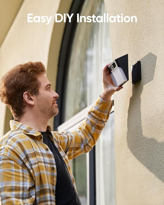 Eufy S120 Wall Light Cam (Solar)