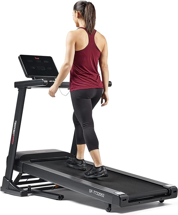 Cinta de correr con motor sin escobillas y inclinación automática inteligente Astra Elite de Sunny Health &amp; Fitness - SF-T722052