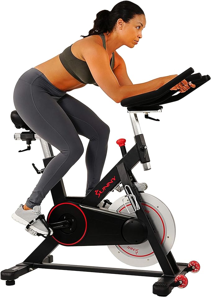 Bicicleta estática inteligente de ciclismo en interiores de primera calidad Sunny Health &amp; Fitness con aplicación exclusiva SunnyFit y conectividad Bluetooth mejorada
