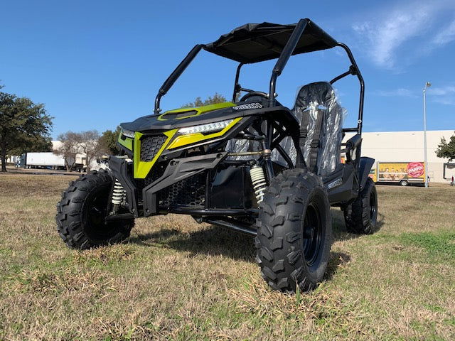 TrailMaster Cheetah 8 Mid-Sized Go Kart - 7.5hp, Torque Converter, Electric Start, Automatic with Reverse, Ages 12 and up
