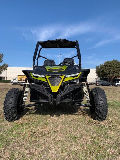 TrailMaster Cheetah 8 Mid-Sized Go Kart - 7.5hp, Torque Converter, Electric Start, Automatic with Reverse, Ages 12 and up