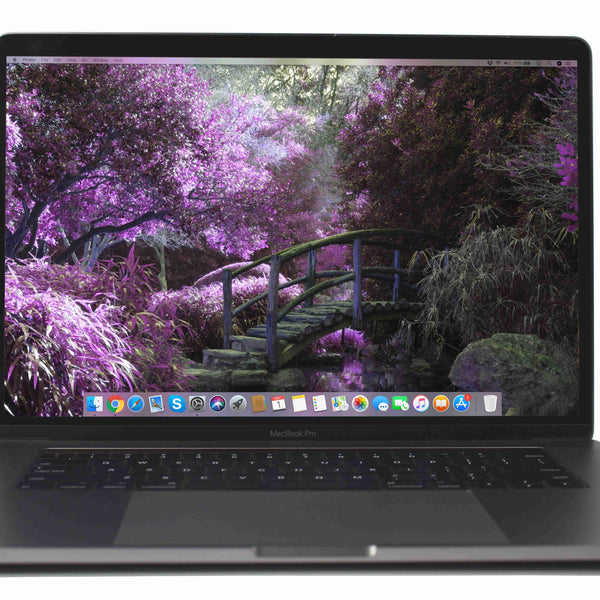 Apple MacBook Pro (15-inch Mid 2017) 2.9 GHz I7-7820HQ 16GB 512GB SSD
