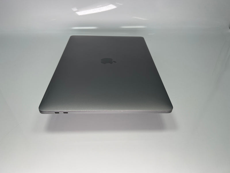 Apple MacBook Pro 2017 15-inch 2.8GHz For Parts Only 16GB RAM 512GB SSD
