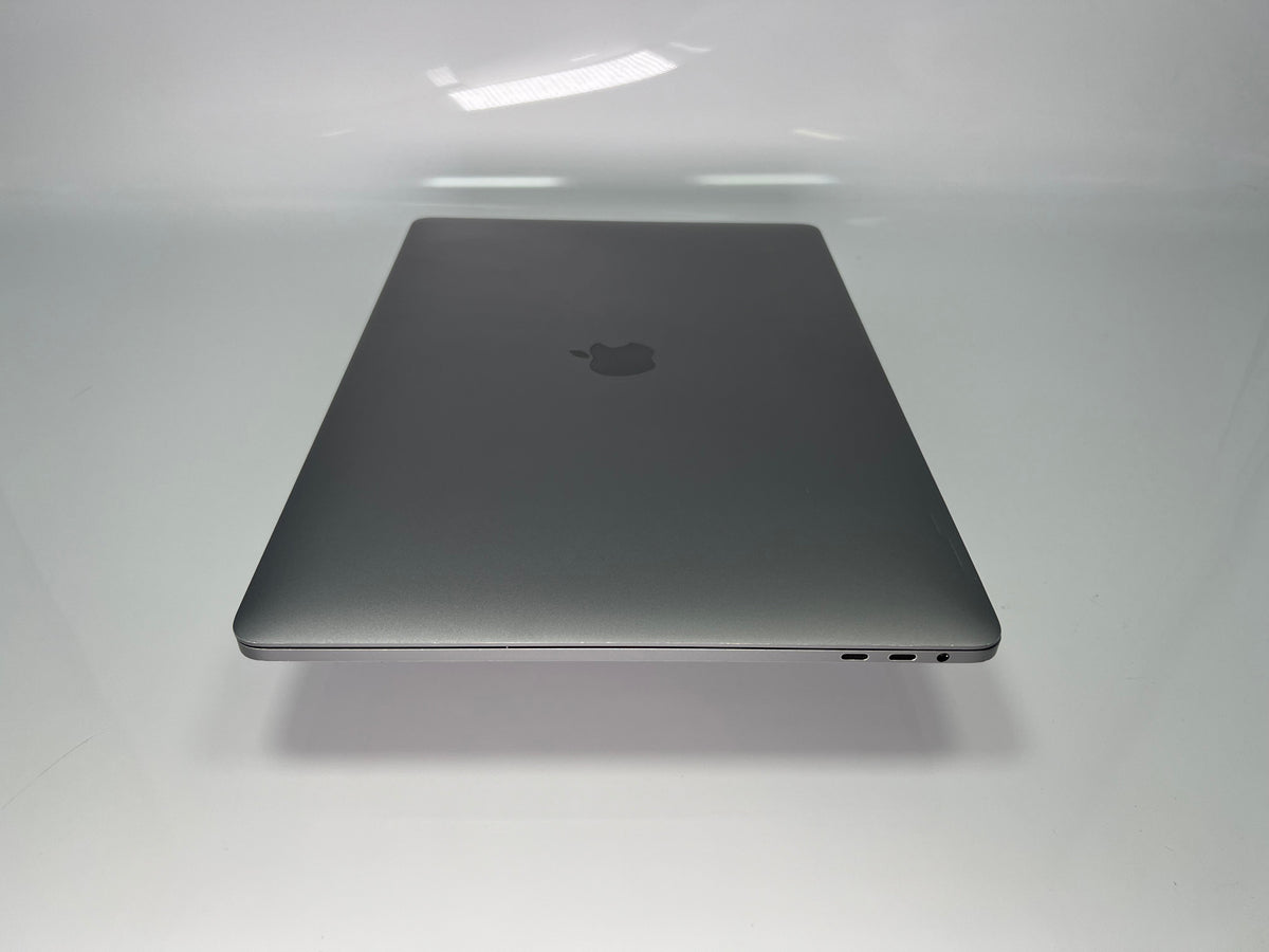 Apple MacBook Pro 2017 15-inch 2.8GHz For Parts Only 16GB RAM 512GB SS