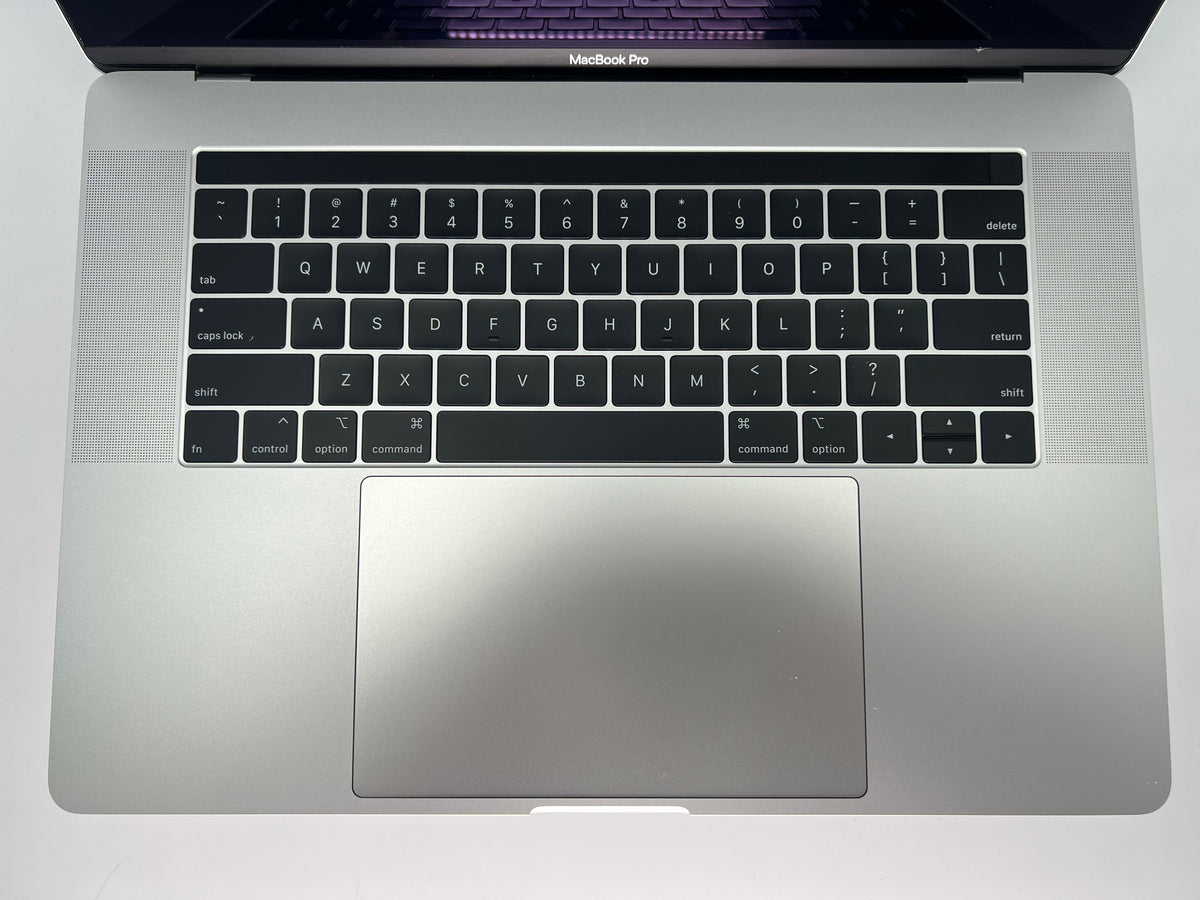 MacBookPro 15インチ 2019 i9/32GB/512GB/560X MacBook Pro 中古 MacBook 最上位スペック15inch 2019 A1990