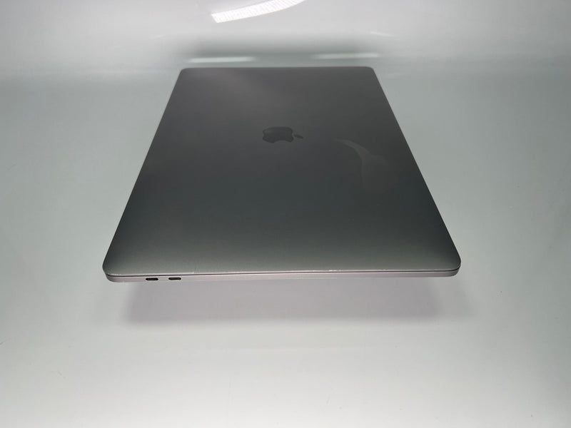 Apple MacBook Pro (15-inch Late 2016) 2.7 GHz I7-6820HQ 16GB 512GB SSD (Space Gray)
