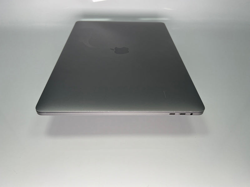 Apple MacBook Pro (15-inch Late 2016) 2.7 GHz I7-6820HQ 16GB 512GB SSD (Space Gray)