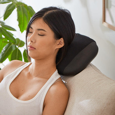 Homedics 2-in-1 Shiatsu Massaging Seat Topper w/ Removable Massage Pillow & Heat