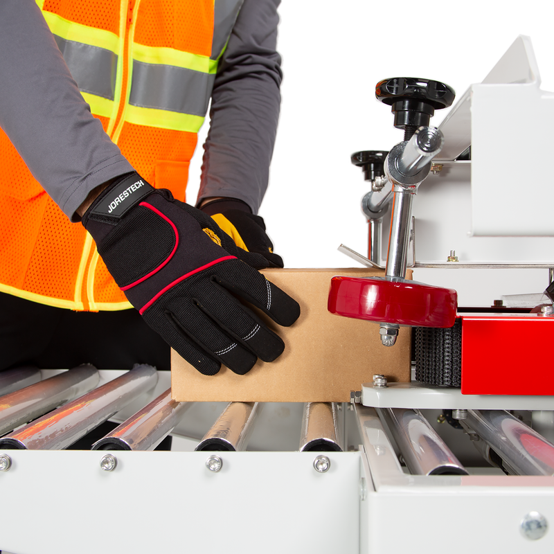 Semi-Automatic Case Sealer with Side Traction for Small/Medium Boxes