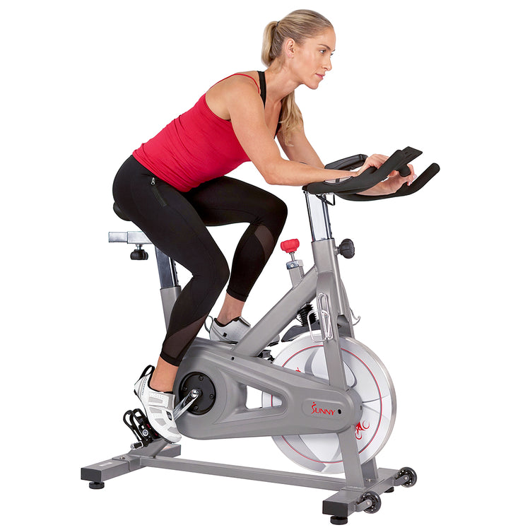 Bicicleta de ciclismo para interiores magnética Synergy Pro de Sunny Health &amp; Fitness - SF-B1851