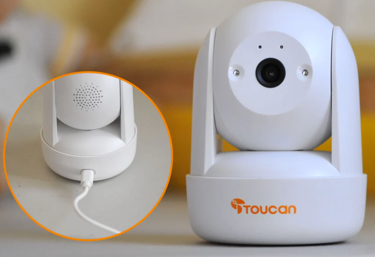 Toucan Seek Pan & Tilt Indoor Security Camera