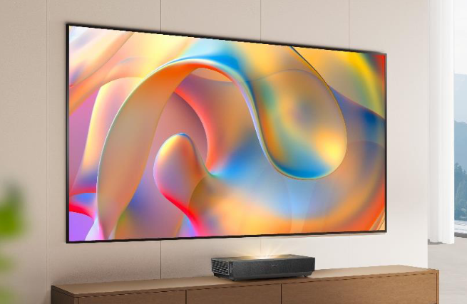 Hisense L5H 120" Laser TV 120L5H-CINE120A with 120" ALR Cinema Screen