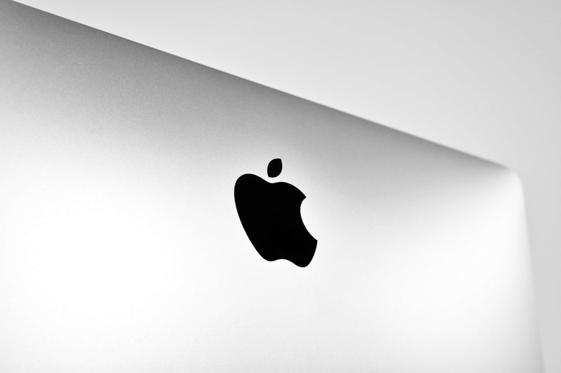 Apple 2019 iMac 5K 27-inch 2TB SSD 64 GB RAM 3.6GHz i9 Desktop Vega 48 GPU
