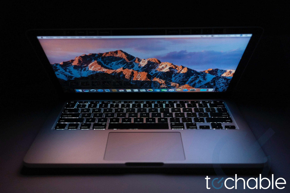 MacBook Pro (Early 2015) 13-Inch - 3.1GHz Core i7 - 16GB RAM - 512 GB