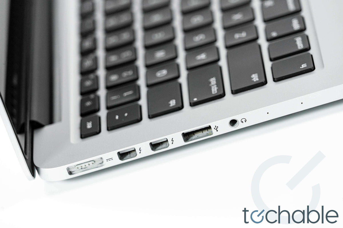 MacBook Pro (Early 2015) 13-Inch - 3.1GHz Core i7 - 16GB RAM - 1 TB SS MacBook Pro (Early 2015) 13-Inch - 3.1GHz Core i7 - 16GB RAM - 1 TB SS