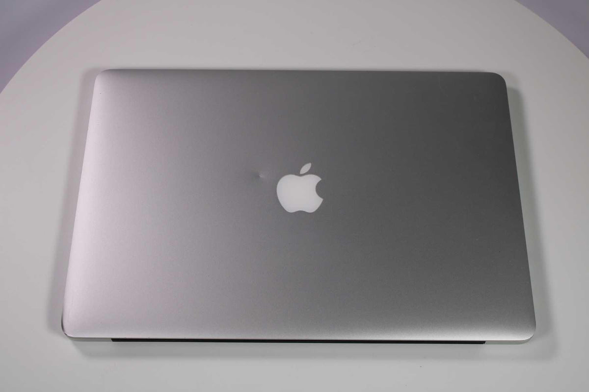 Apple MacBook Pro 15-inch 2013 2.8GHz Core i7 16GB RAM Dual GPU (Wear