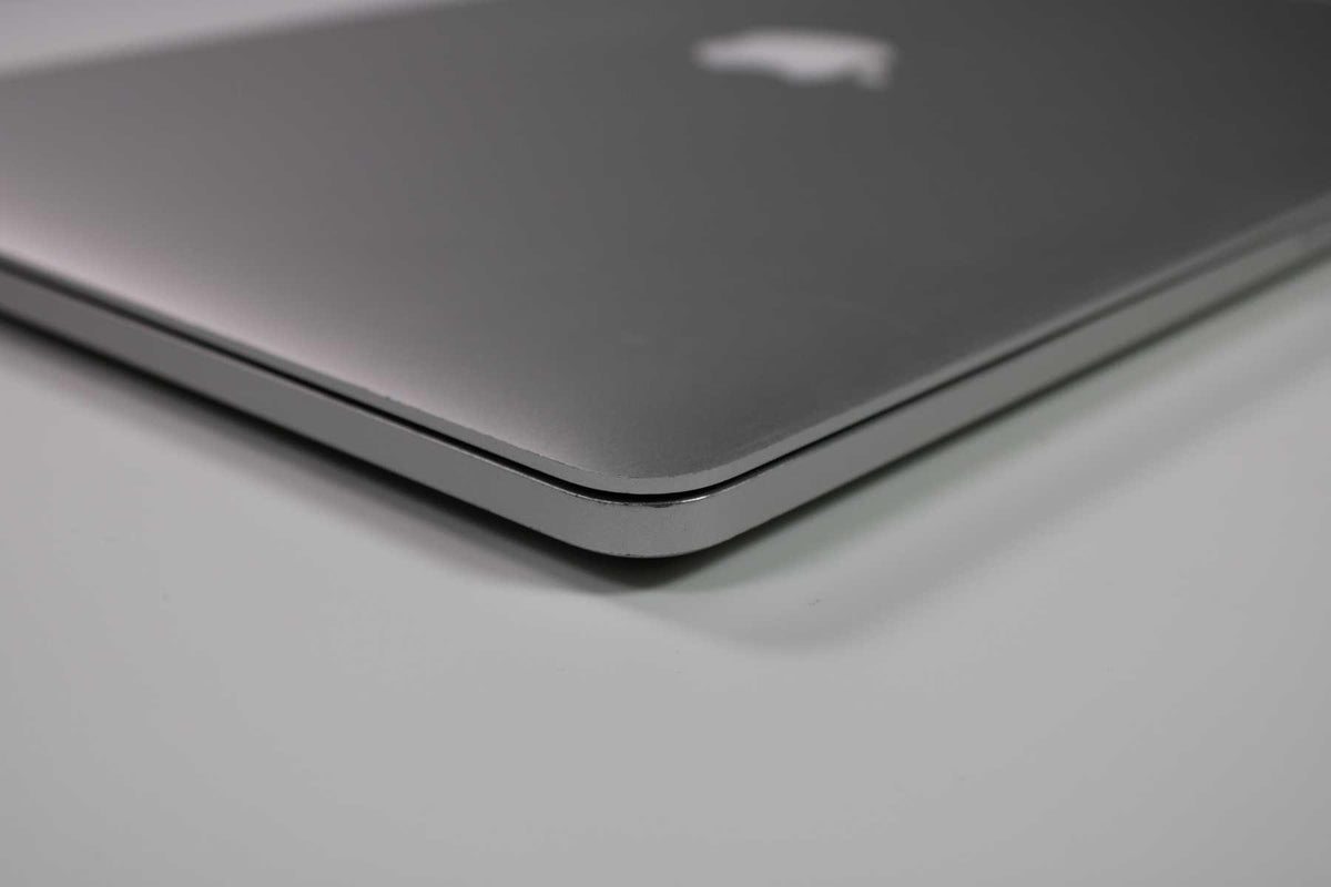 Apple MacBook Pro 15-inch 2013 2.8GHz Core i7 16GB RAM Dual GPU (Wear