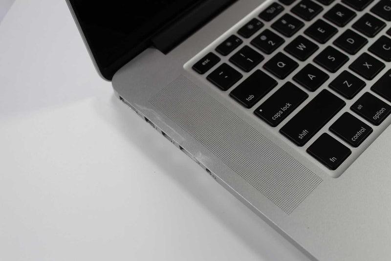 Apple MacBook Pro 15 pulgadas 2014 2.8 GHz Core i7 15" 16 GB RAM Gráficos integrados (especial por desgaste) 
