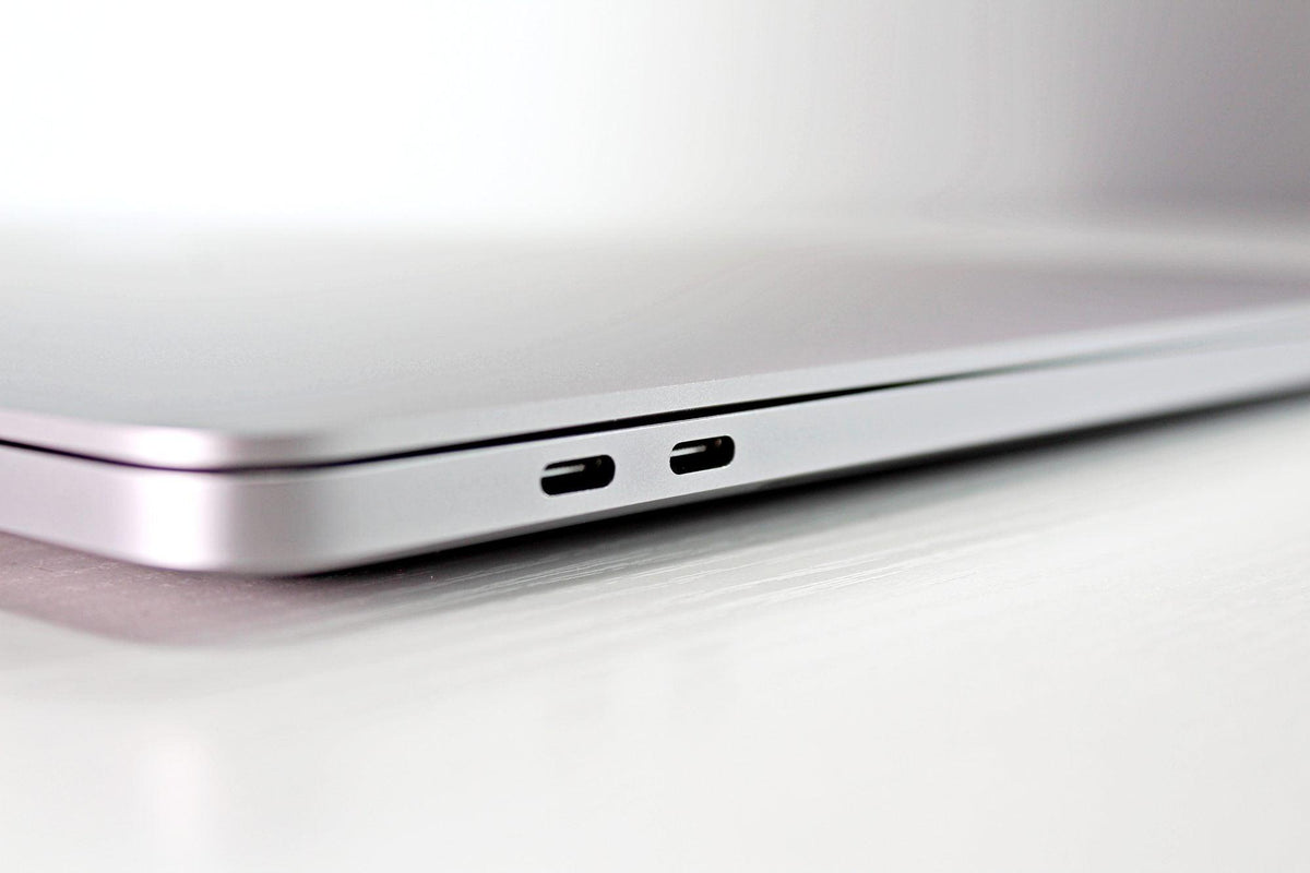 MacBook Pro (2019) 16-Inch - 2.4GHz Core i9 - 5600M - 32GB - 2TB SSD -