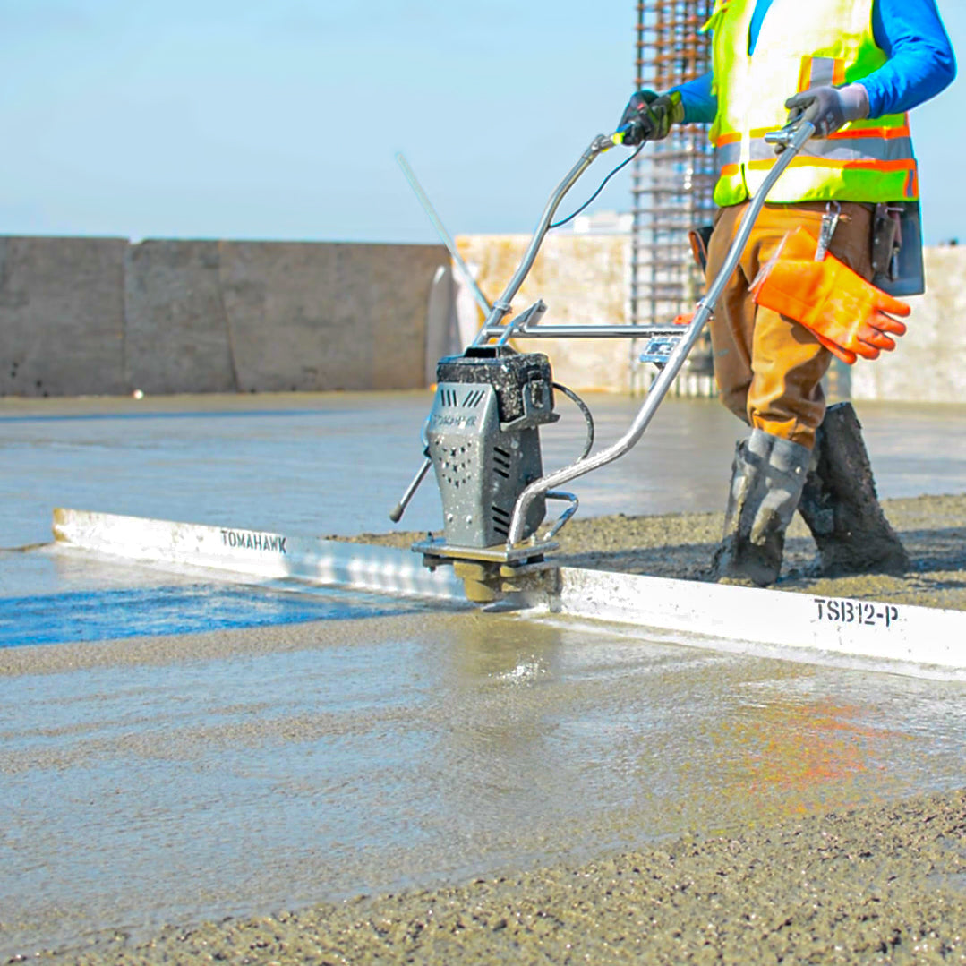 Battery Powered Vibrating Concrete Power Screed 36V/5Ah Float Finishin