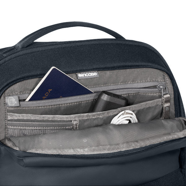 Incase - A.r.c. Daypack | Wellbots | Free Shipping