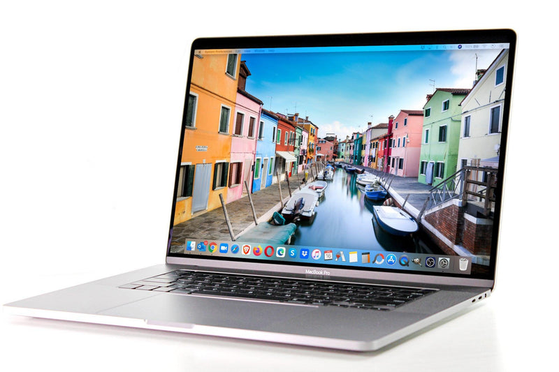2018 Apple MacBook Pro 15-Inch Core i9 2.9GHz-4.8GHz 32GB RAM 1TB SSD (Silver)