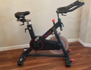 Bicicleta de ciclismo para interiores con transmisión por correa magnética Sunny Health &amp; Fitness, volante de inercia de 44 lb y soporte grande para dispositivos - SF-B1805