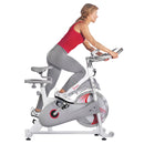 Bicicleta de ciclismo para interiores de primera calidad con transmisión por correa magnética Sunny Health &amp; Fitness - SF-B1876