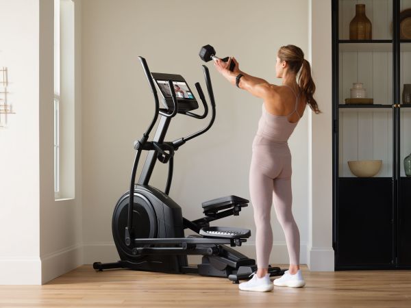 Bicicleta elíptica NordicTrack AirGlide 14i