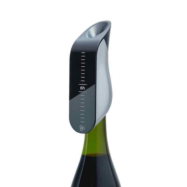 Smart Wine Aerator by Aveine / Wellbots