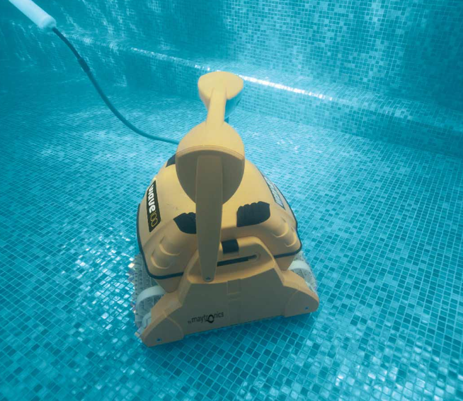 Maytronics Wave 100 Robotic Pool Cleaner