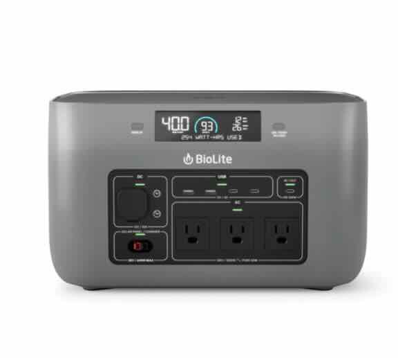 BioLite Bundle  BaseCharge 1500 with 2 Solar Panel 100 / Wellbots