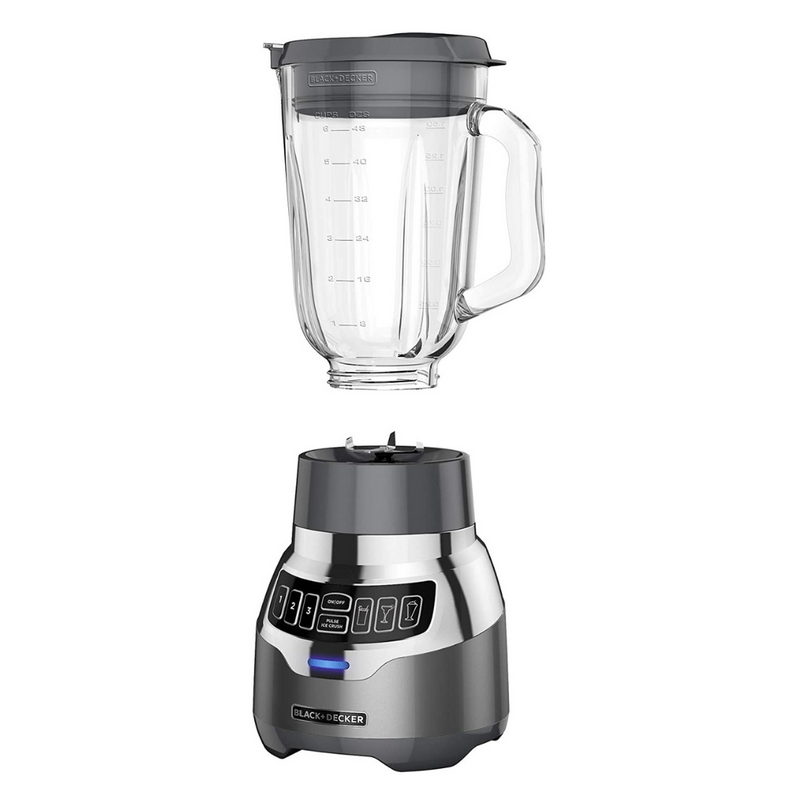 The Ninja smoothie blender is ready to emulsify