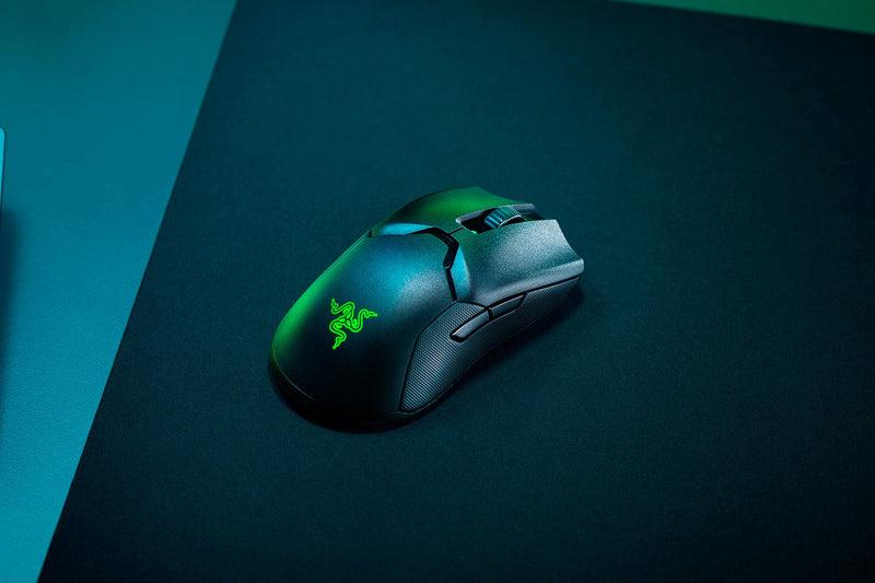 Razer Viper Ambidextrous Gaming Mouse with Razer HyperSpeed Wireless and Charging Dock